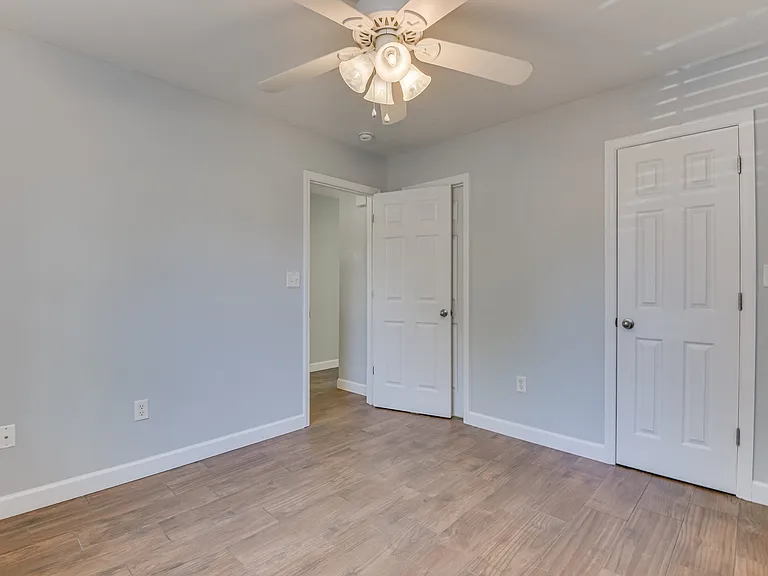 1609 Bradley Way — Photo 18