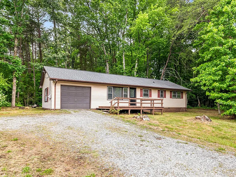 316 Friendway Rd — Photo 30