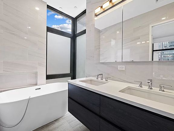 5th image of 249 E 50th St APT 12