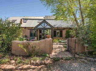 29 Ravens Ridge Rd, Santa Fe, NM 87505