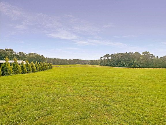 3rd image of 30 Farmstead Ln Homesite 5