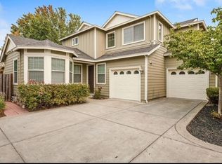 2351 Tedeschi Dr, Santa Rosa, CA 95403