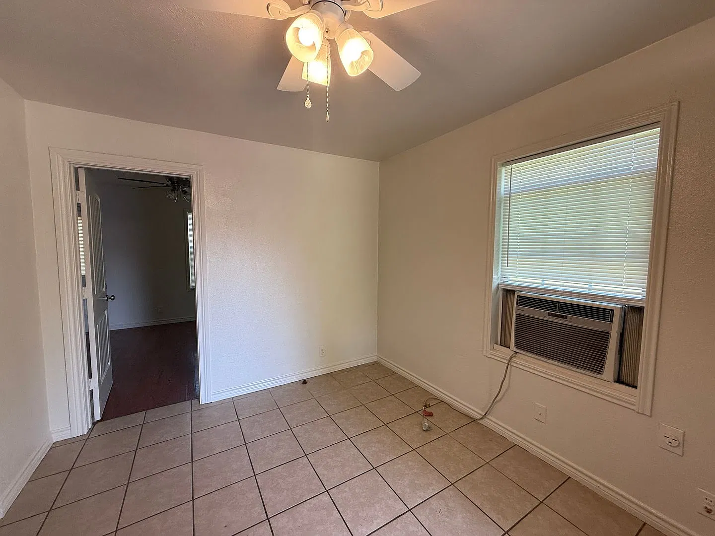 Available 11/03/26! Spacious one bedroom! — Photo 3