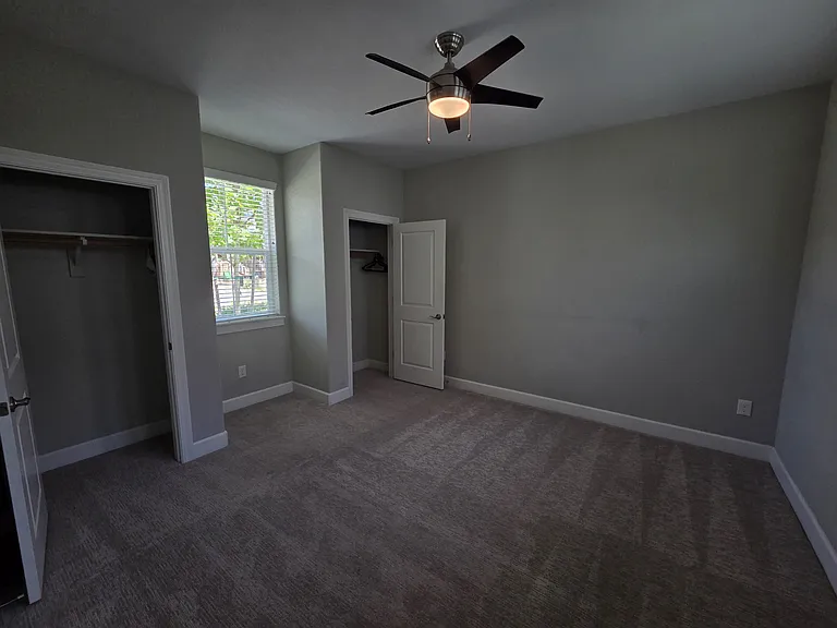 1658 Heirloom St — Photo 9