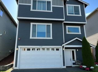 2704 S 120th Place, Seattle, WA 98168