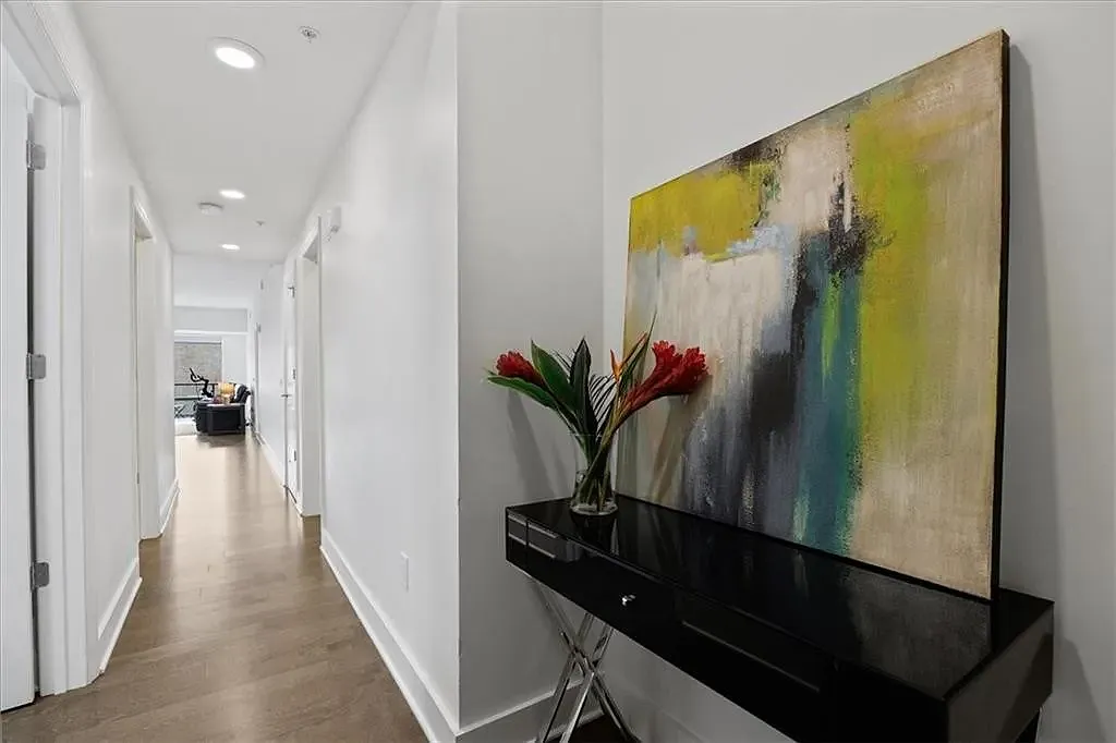 2 bed, 1445 sqft, $3,700 — Photo 2