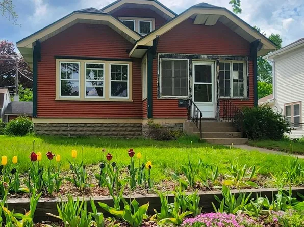 4415 Queen Ave N, Minneapolis, MN 55412