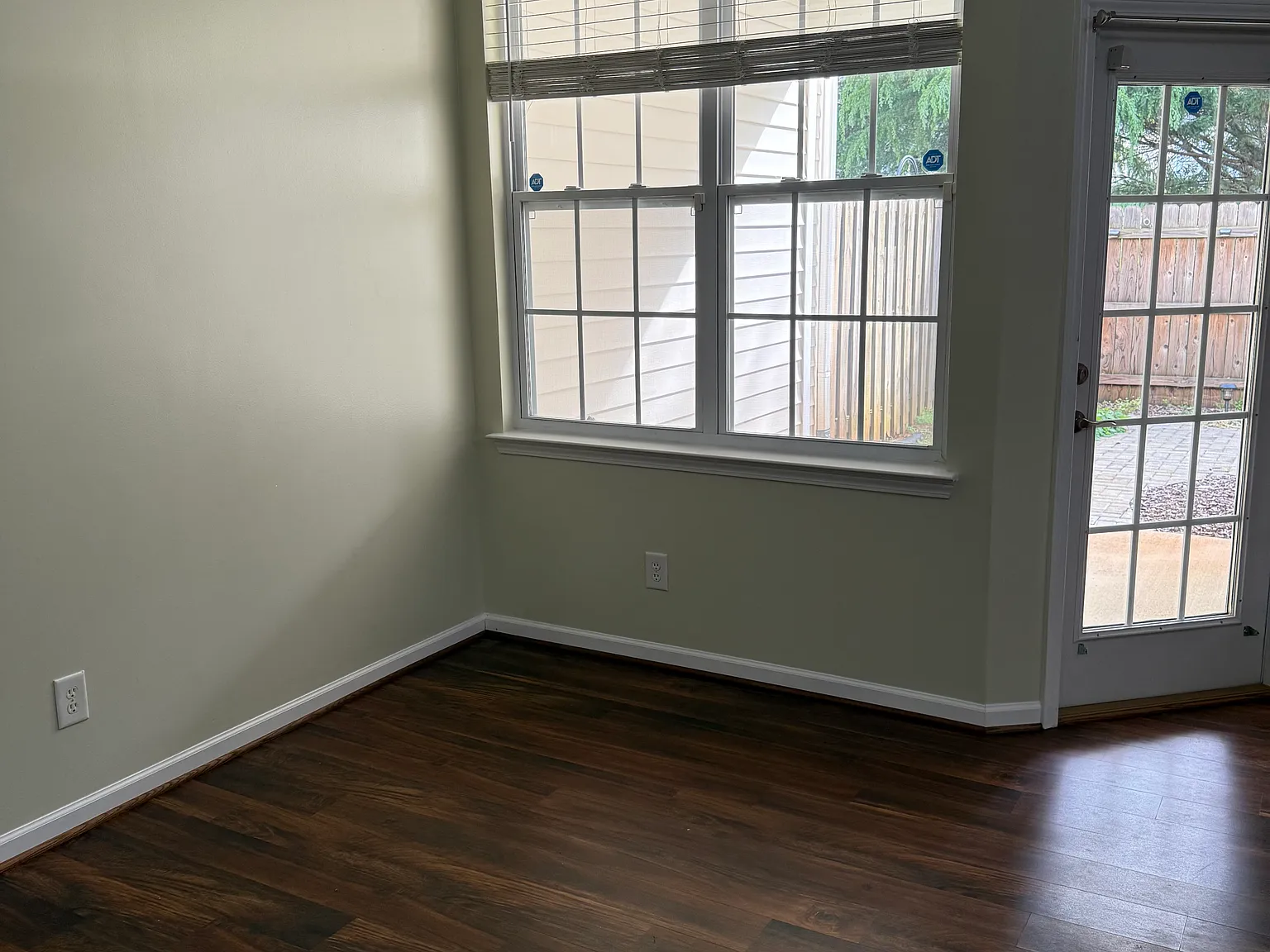 3 bed, 2.5 bath, 1582 sqft, $1,995 — Photo 4