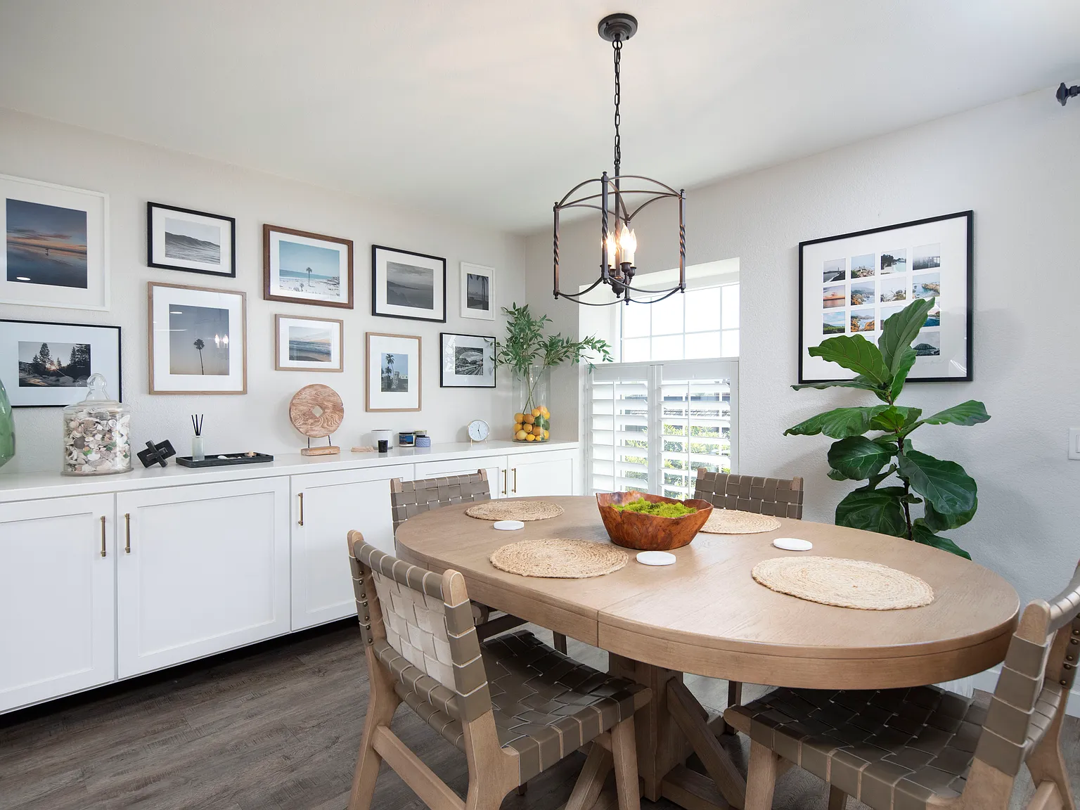 2 bed, 2.5 bath, 1446 sqft, $7,800 — Photo 4