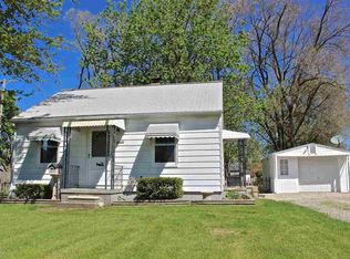 7547 Sylvan St, Shelby Township, MI 48317