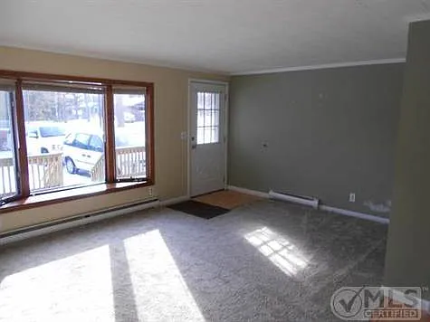 821 Oaklawn St photo 1