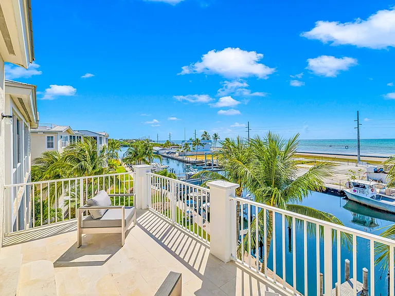 Gulfview Dr — Photo 12