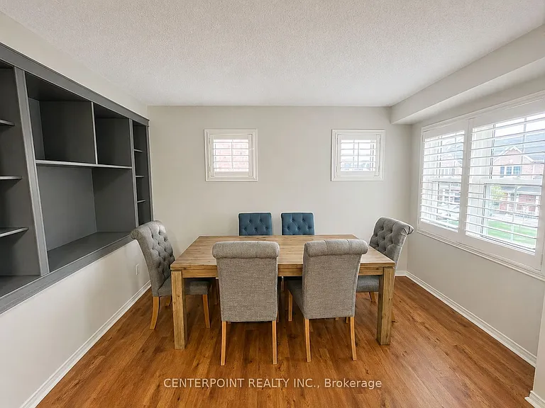 81 Northern Heights Dr #18A — Photo 4