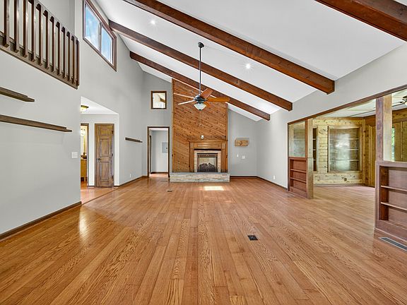 4th image of 12 Diemer Rd