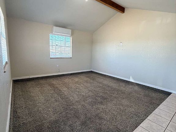 4th image of 140 Indian Head Rd