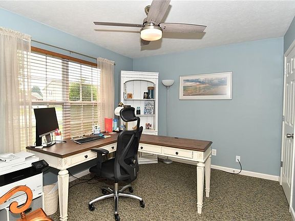 3rd image of 2312 Bluewood Way