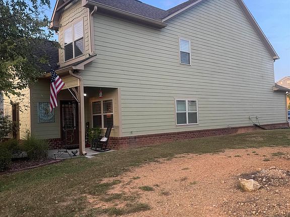 3rd image of 6239 Rainbow Row
