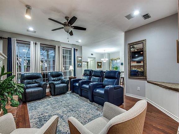 5th image of 4657 Ainsley Dr