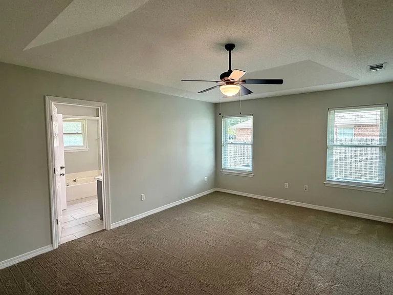 4633 Ridge Pointe Dr — Photo 6