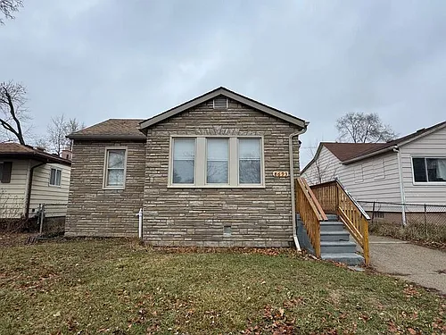 8693 Paige Ave Photo 1