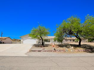 1379 Arroyo Dr, Lake Havasu City, AZ 86404