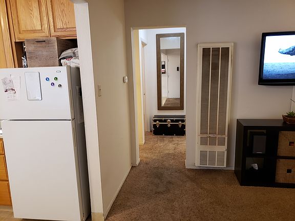 3rd image of 1007 3rd St