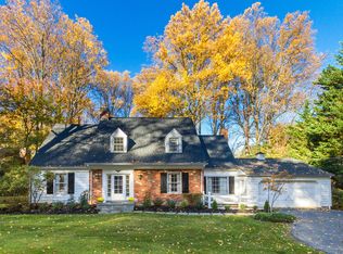 11022 Marcliff Rd, Rockville, MD 20852