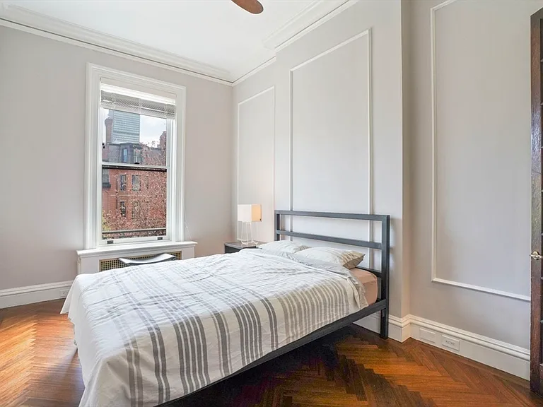 334 Beacon St #6 — Photo 11
