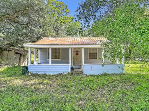 1007 Hawthorn St, Zephyrhills, FL 33540