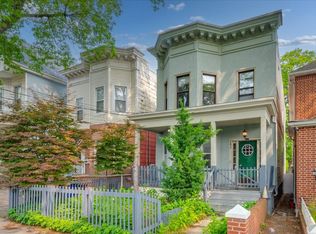 243 E 234th St, Bronx, NY 10470