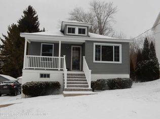 911 Scott Rd, Dickson City, PA 18519