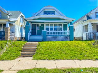 2946 N 25th St, Milwaukee, WI 53206