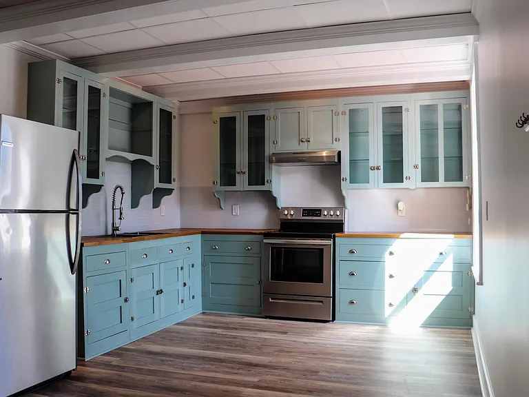 315 Chestnut St — Photo 2