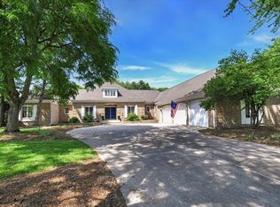 14258 Summerfield Dr, New Lenox, IL 60451
