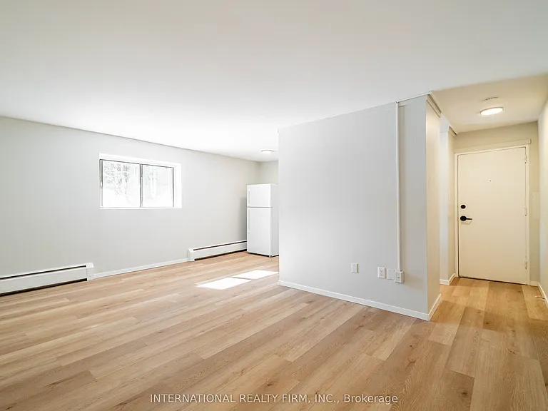 77 East St — Photo 5