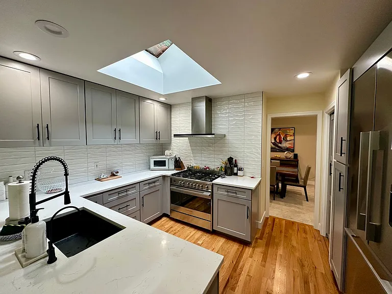9048 Gleneagle Dr — Photo 11