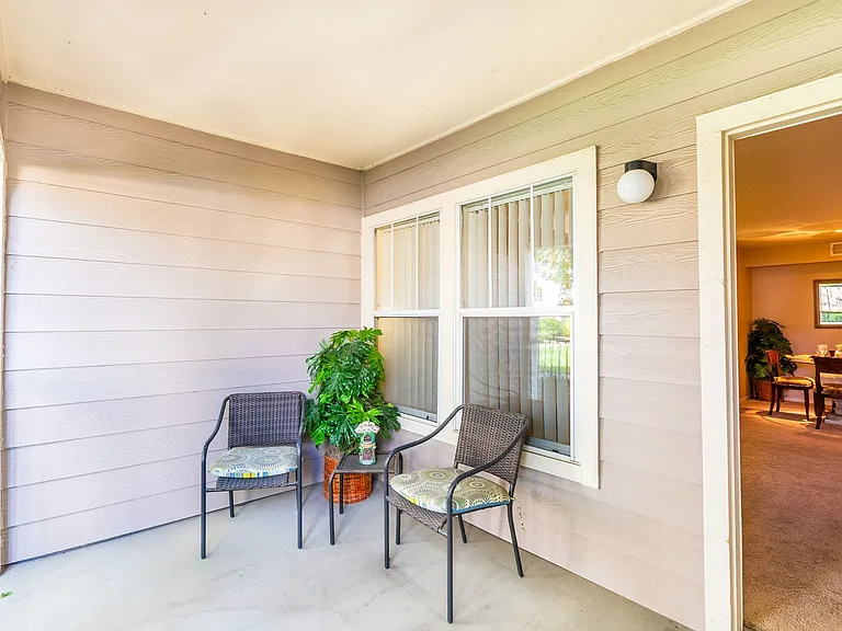 Enclave Apartments — Photo 19