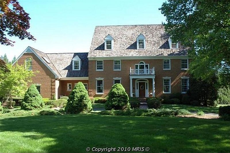 1st image of 570 Innsbruck Ave