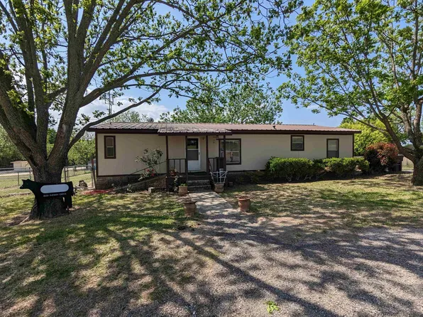 922 E Fm 580, Lampasas, TX 76550