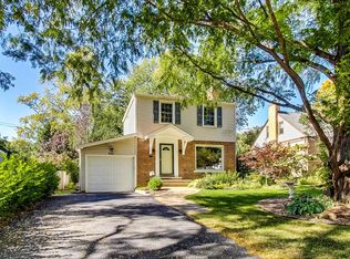 605 S 4th Ave, Libertyville, IL
