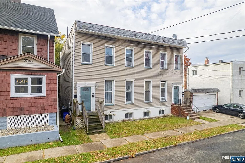 14-16 Crown St photo 1