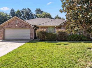 109 Canvasback Ln, Hallsville, TX 75650
