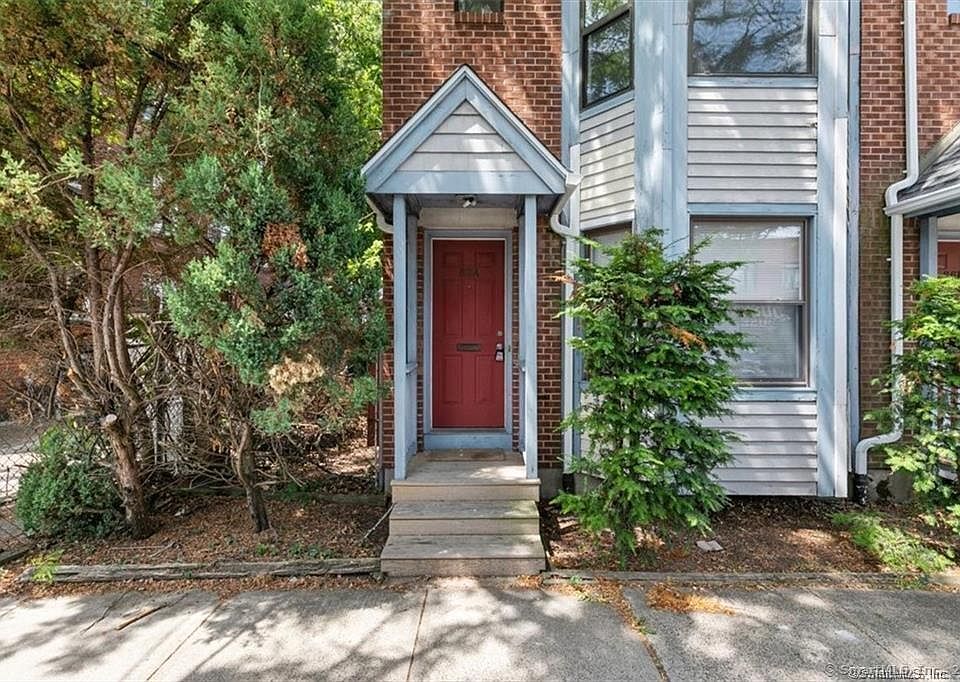 1st image of 86 Howe St #A