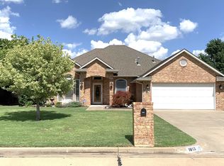1013 Quail Ridge Rd, Enid, OK 73703