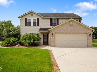 101 Meadowview Dr, Mooresville, IN