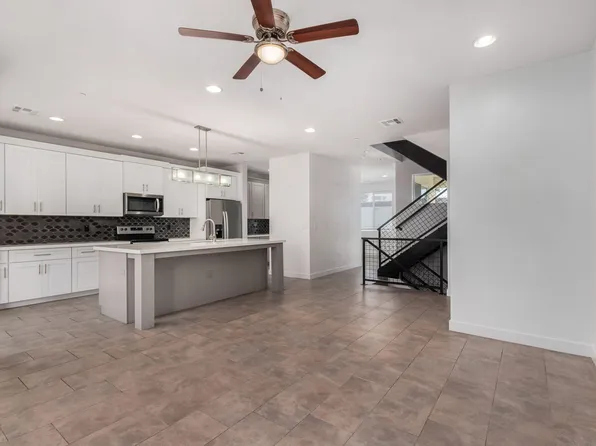The Aeries Townhome Apartments, 3214 N 70th St #1011, Scottsdale, AZ 85251