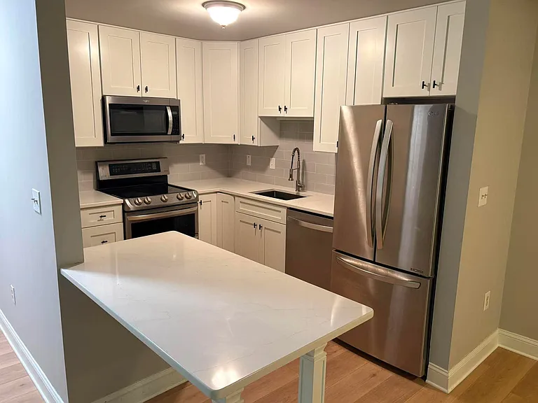 903 Horseshoe Dr — Photo 4