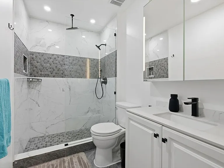 9829 Park Lane Ct — Photo 9