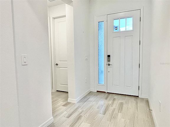 4th image of 4698 CORAL HARBOUR ROAD