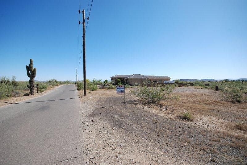 2nd image of 255XX N 7th Avenue #210-09-022E